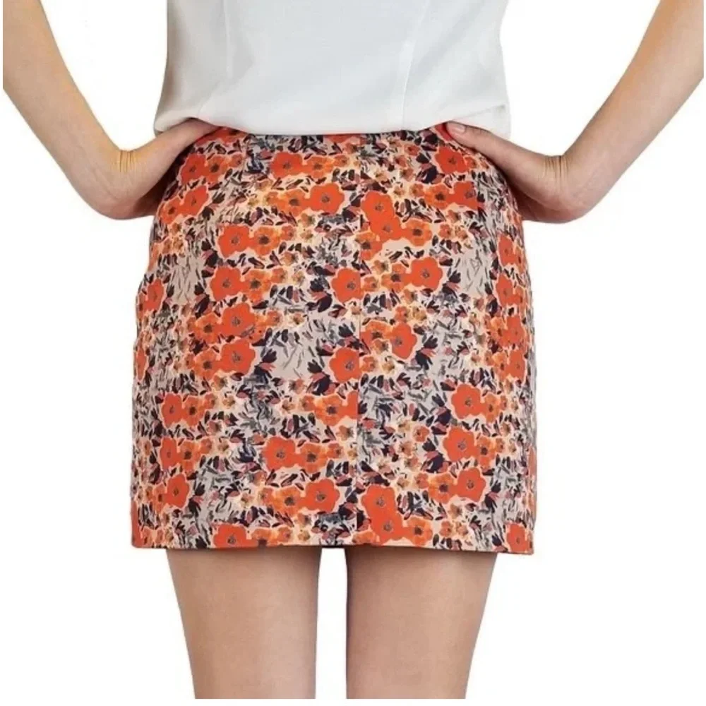 Club Monaco rowan  floral Skirt NWOT‎